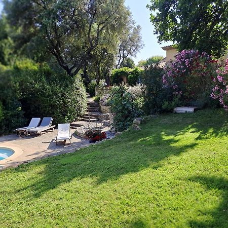La Ferme Bed & Breakfast Saint-Marc-Jaumegarde Exterior foto